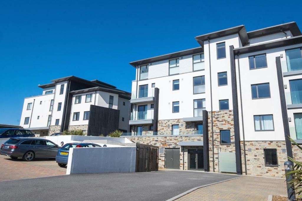 Luxury Beach Apartment Perranporth Exterior photo